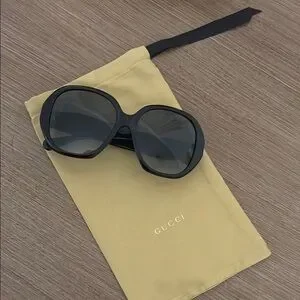 Gucci | Accessories | Gucci Black Oversized Sunglasses 